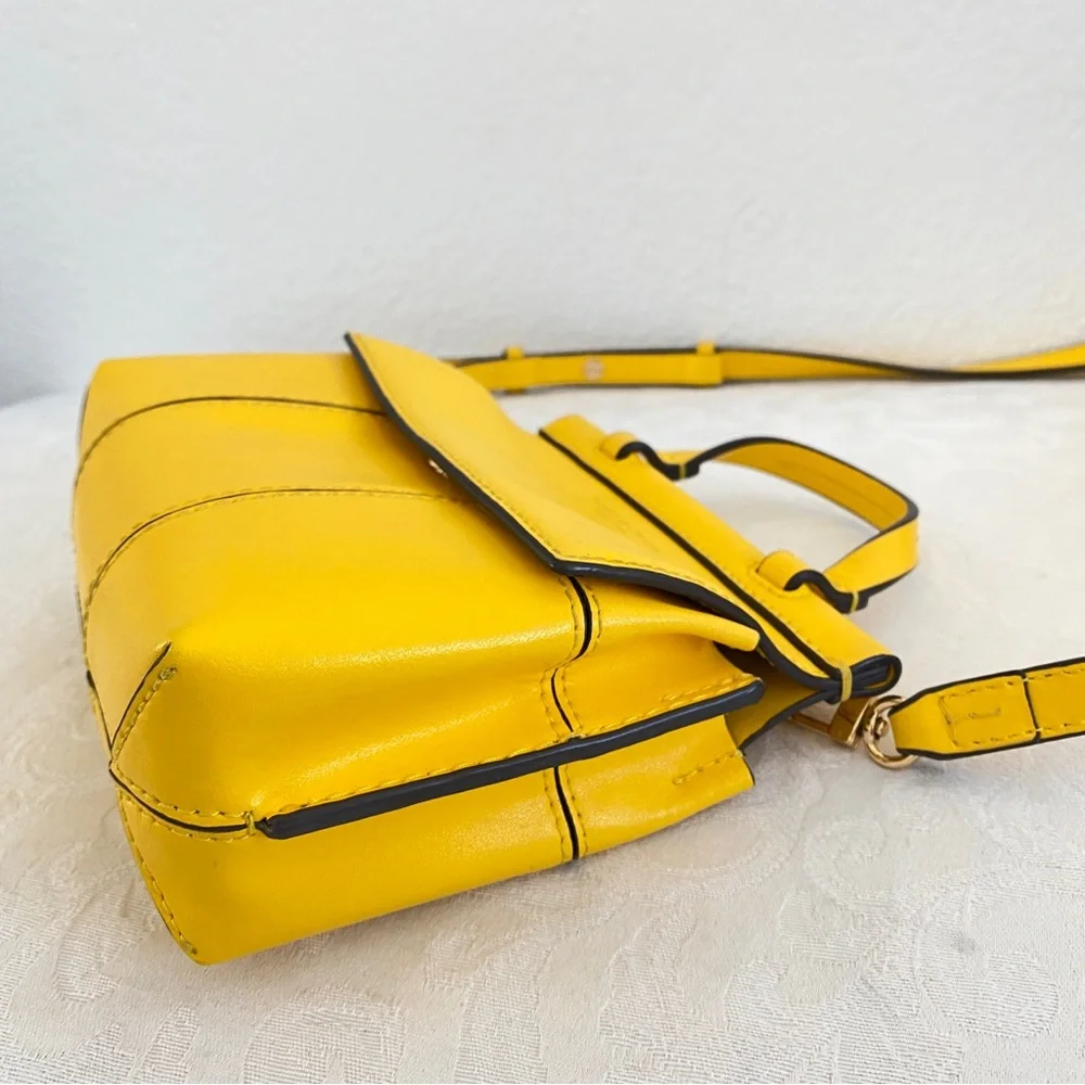 Tory Burch yellow mini 2 way bag - Picture 6 of 8